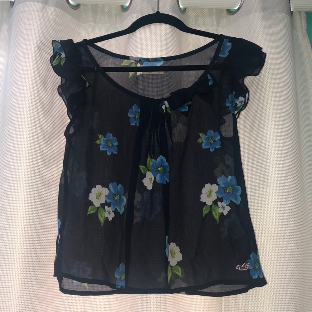 Floral Navy Top